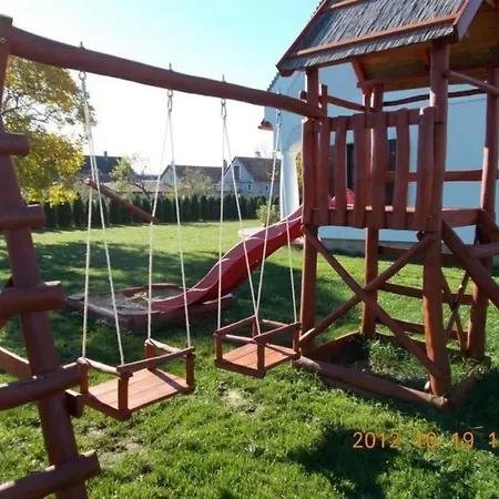 Hetkanyar Vendeghaz By Interhome * Nagyvázsony