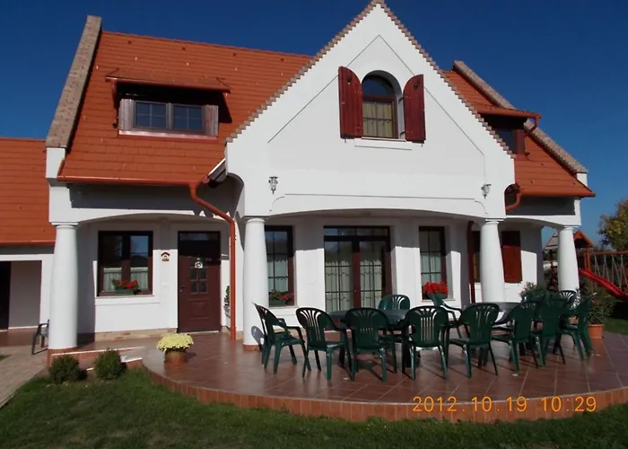 בית נופש Hetkanyar Vendeghaz By Interhome *