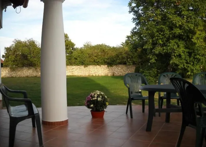 Hetkanyar Vendeghaz By Interhome * Nagyvázsony